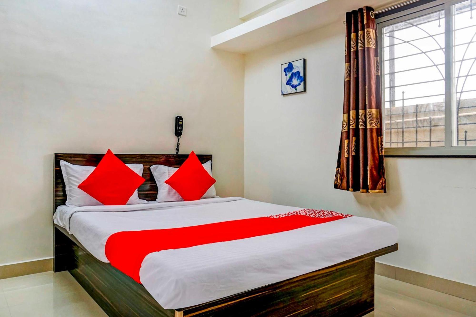Hotel O Komfort Inn Pune Exteriör bild