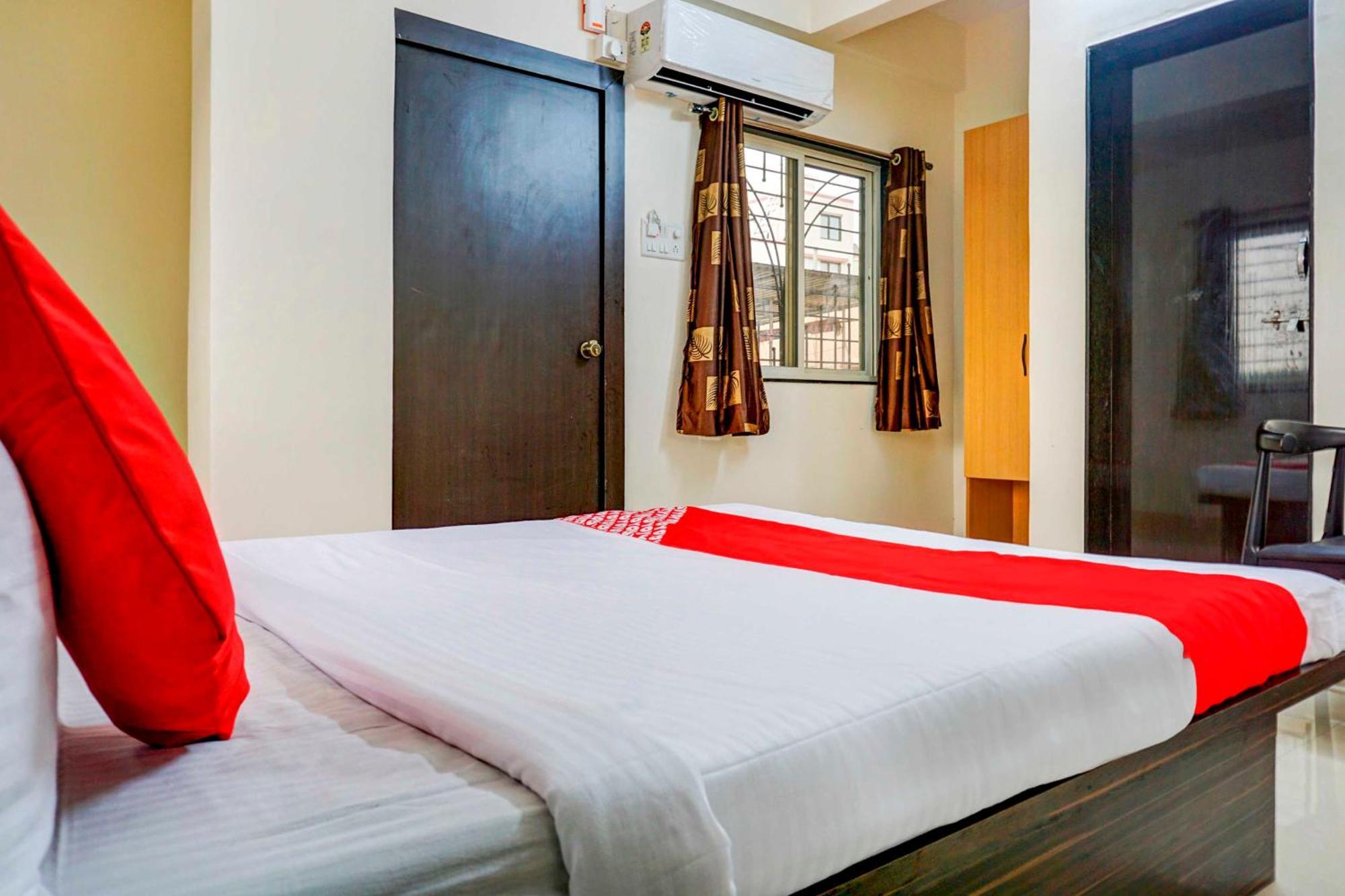 Hotel O Komfort Inn Pune Exteriör bild